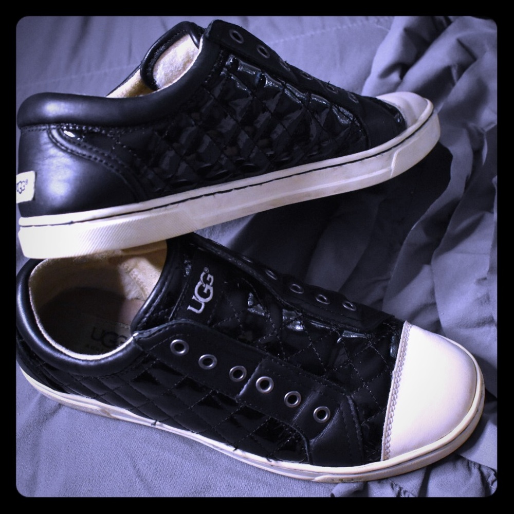 UGG QUILTED SNEAKERS